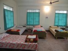 Hostel Room Image 8